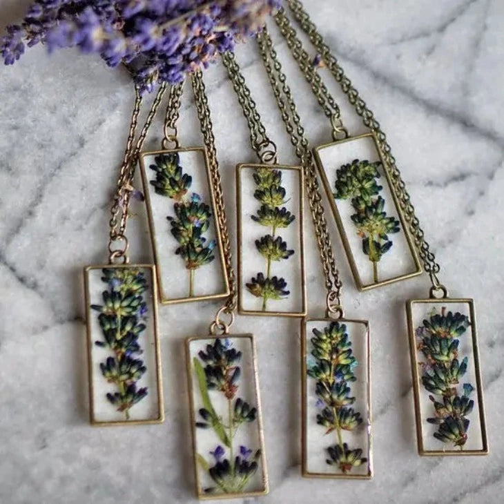 Pendant Necklace - Lavender (Real Flowers) - Sprigbox